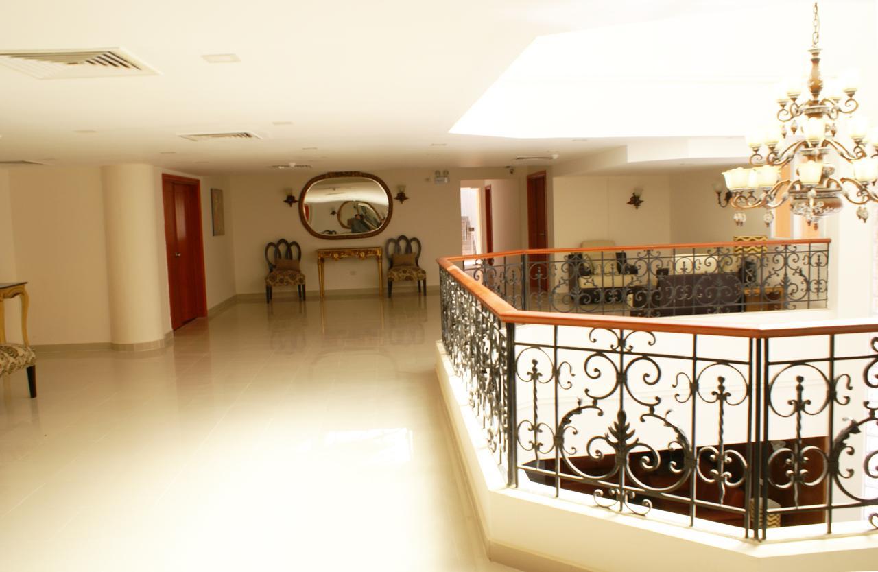 Savanna Empire Spa & Resort Ataqah Extérieur photo