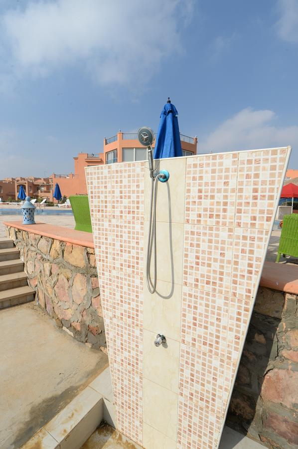 Savanna Empire Spa & Resort Ataqah Extérieur photo