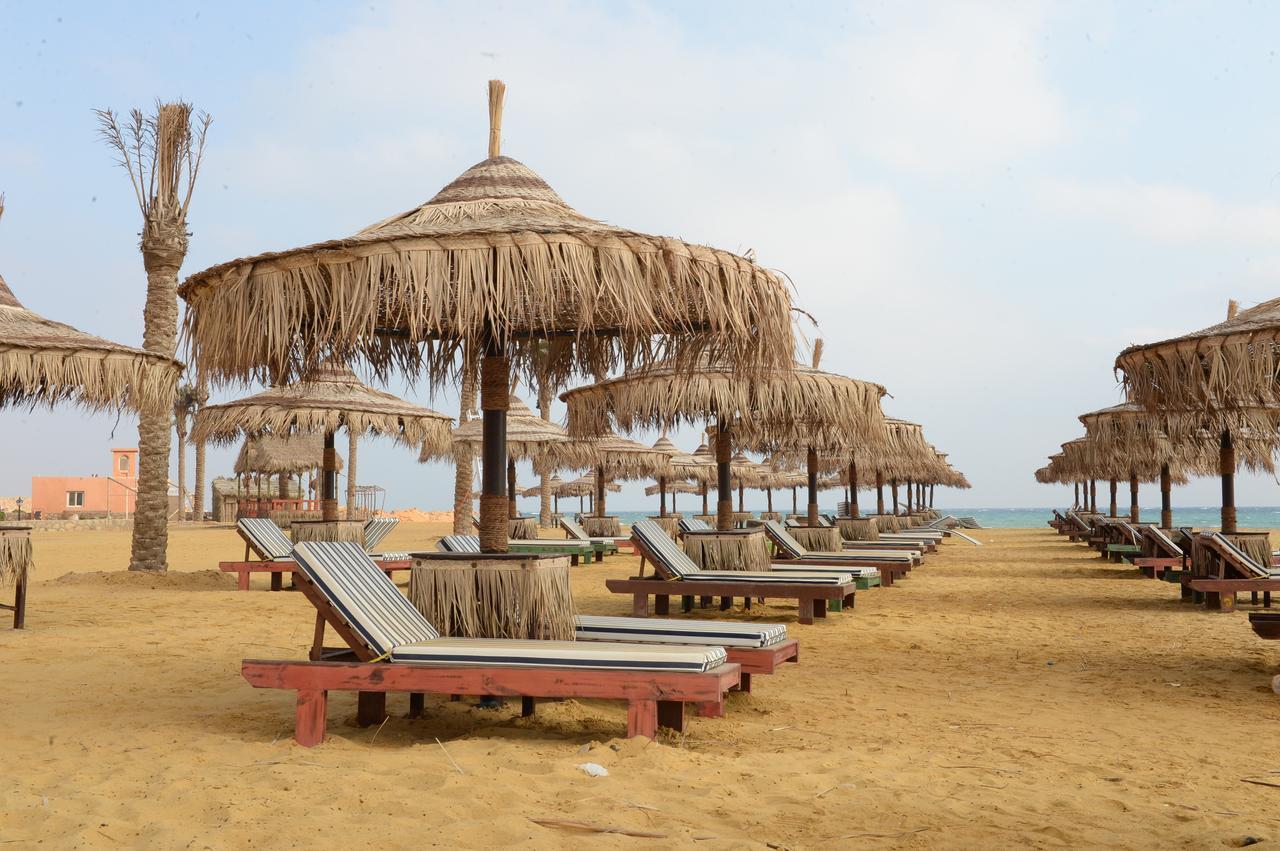 Savanna Empire Spa & Resort Ataqah Extérieur photo